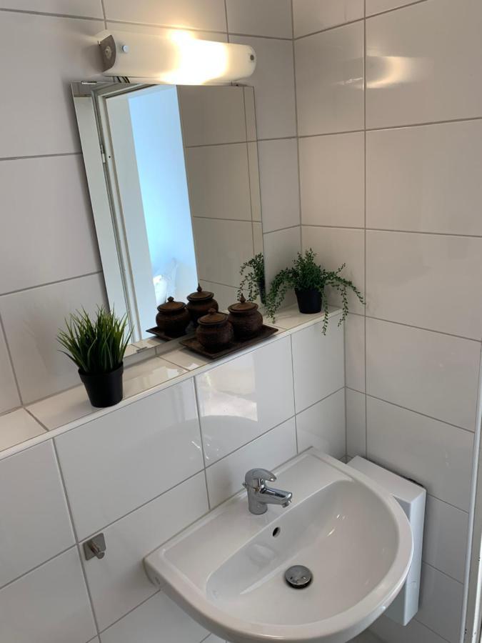An Der Uniklinik, Apartment Mit Eigener Kueche Und Renoviertem Badezimmer, Zentrale Lage 洪堡 外观 照片